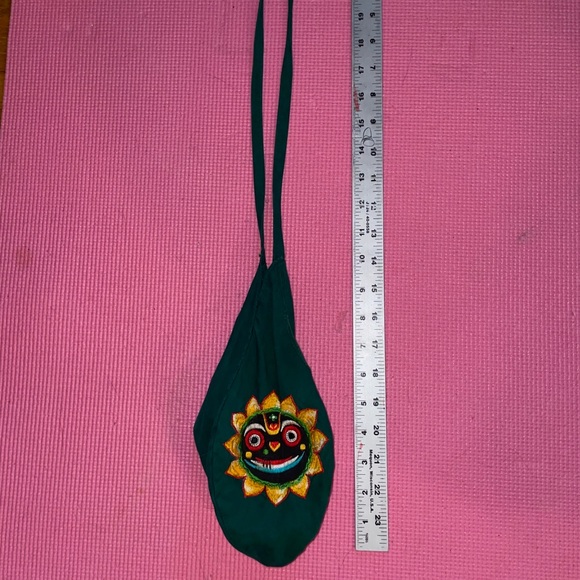 Mala bead prayer pouch Jagannath dark green - Picture 5 of 5